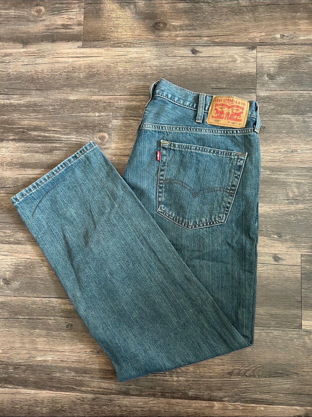 Levi's Men's Medium Blue Straight-Leg Jeans